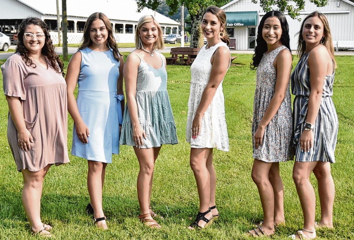 The 2021 Jackson County Fair queen contestants include, from left, Kaylee Branaman, Sydney Wiesehan, Addi Chandler, Brooklyn Robbins, Hannah Romero De Gante and Mallory Moore. Mitchell Banks | The Tribune