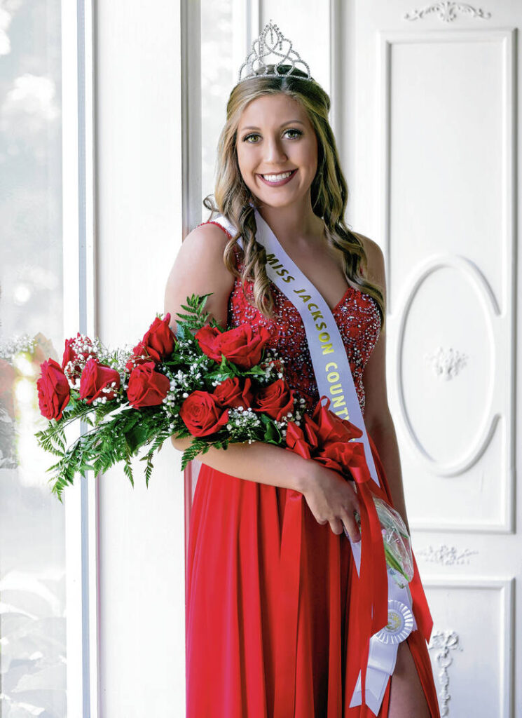 Jackson County Fair queen set for state pageant Sunday Seymour Tribune