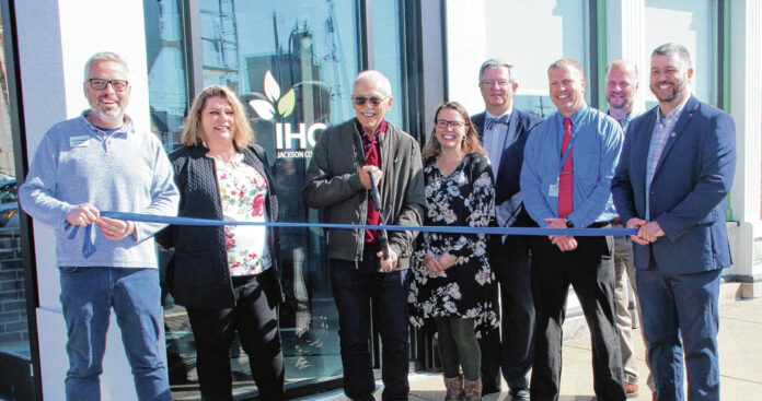Community health center conducts grand opening