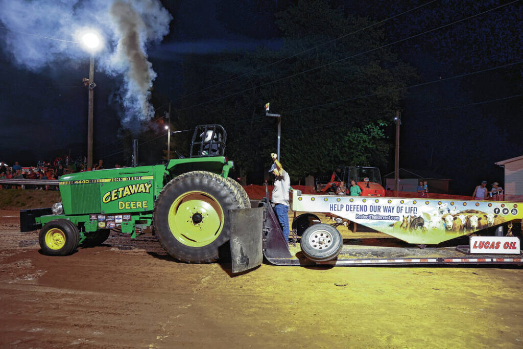 Photos from Tampico tractor pull Seymour Tribune