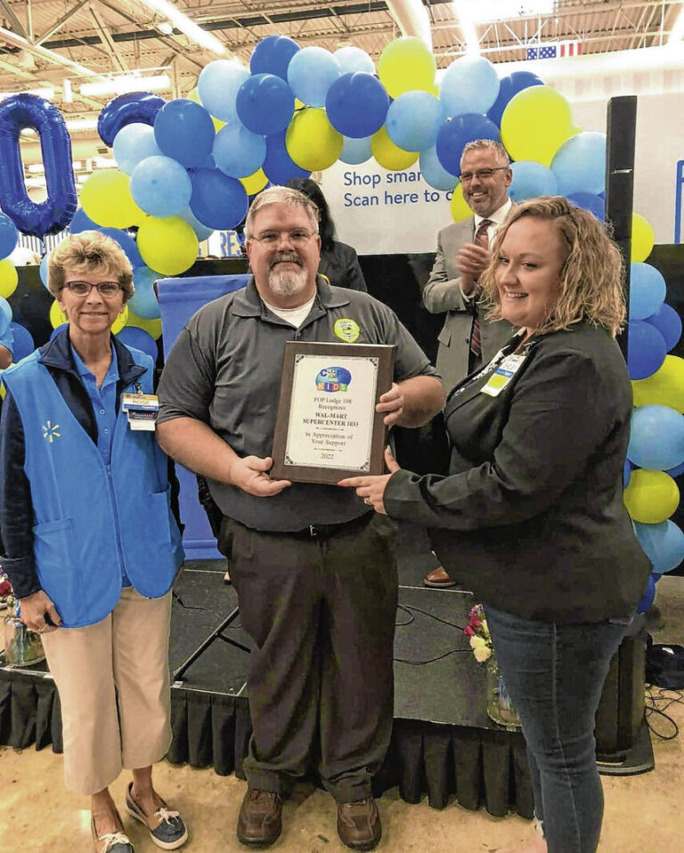 Longtime Walmart employees recognized, grants presented to nonprofits