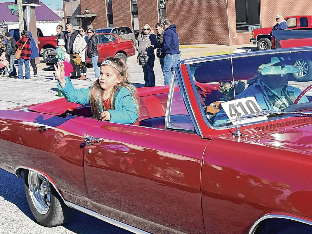 For 50th year, Medora celebrates Christmas with a parade Seymour Tribune