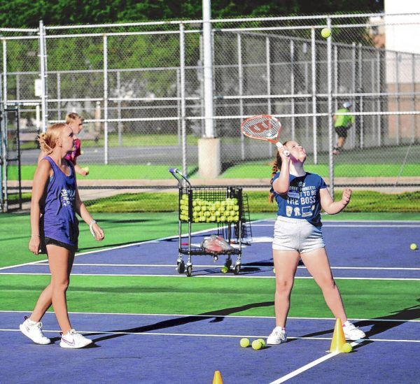 Seymour grows tennis program with fun youth camp
