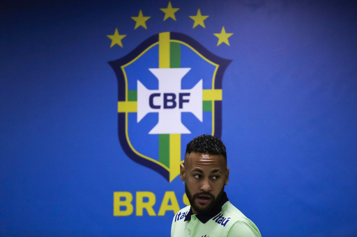 Who is Brazil's leading all-time top goal scorer? Pele, Neymar