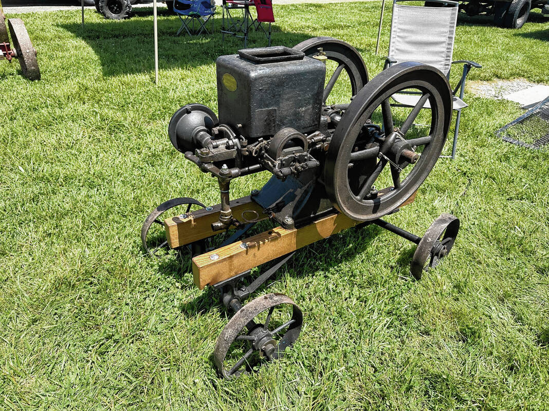 Antique Farm Machinery Show held for 15th year - Seymour Tribune