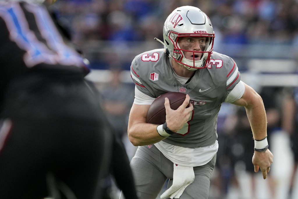 UNLV's starting QB says he will no longer play over 'representations